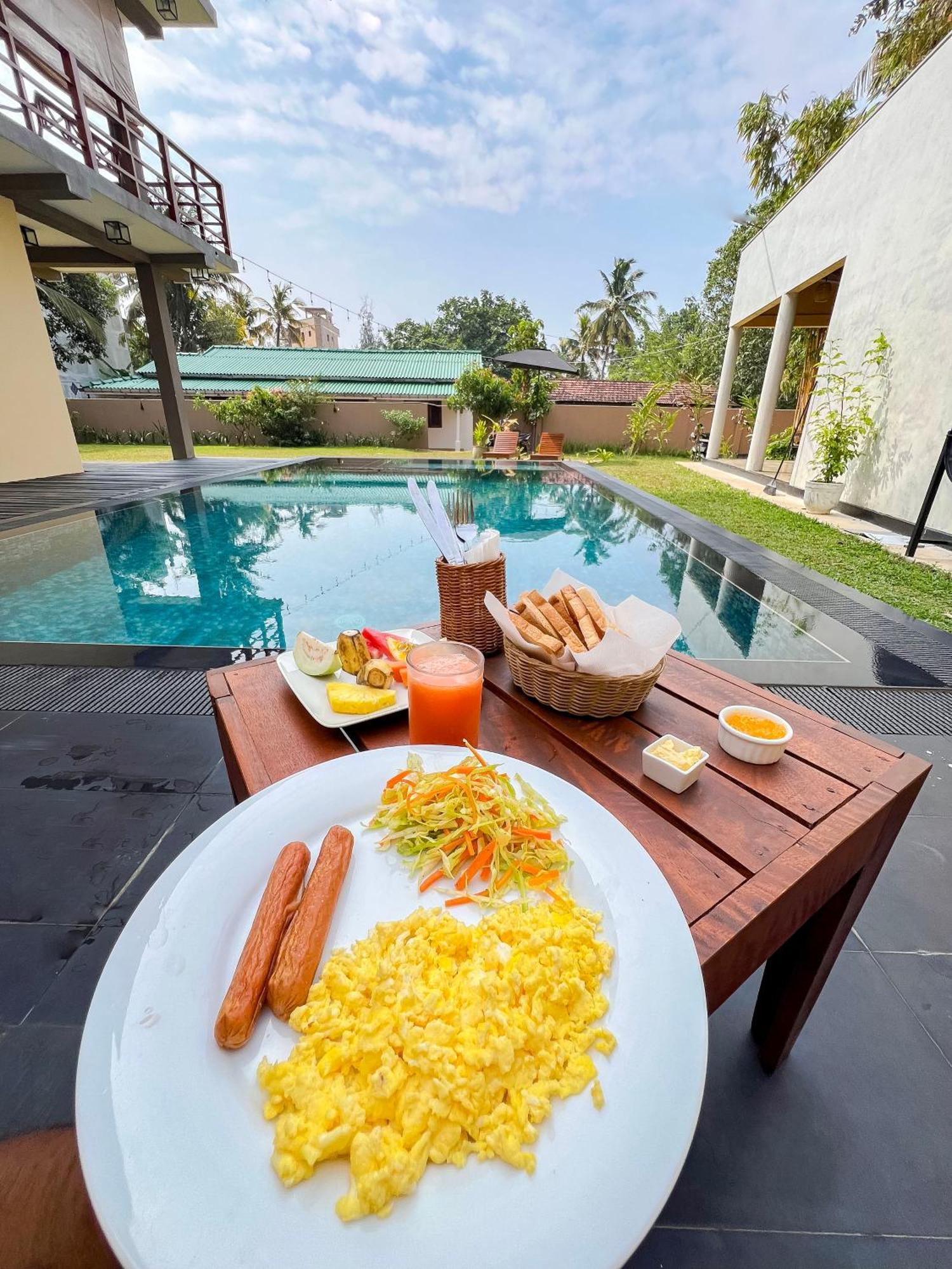 Bungalow By Tropical Villa Weligama Bagian luar foto